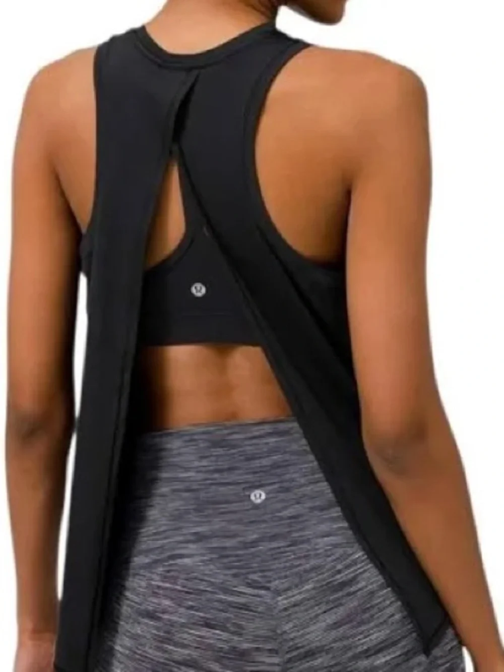 Lululemon Black Sleeveless Scoop Neck Tank Top size 6